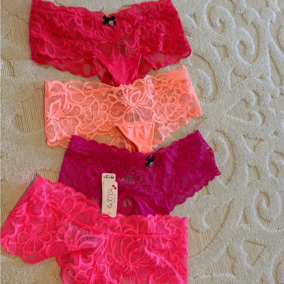Lace Women's Intimates Set - Red, Pink, Orange - Picture 2 of 2